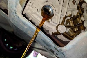 стекает масло из АКПП